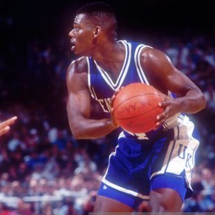 1993:  Jamal Mashburn of the Kentucky Wildcats. (Photo by Icon Sportswire)